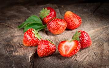 Strawberries CH